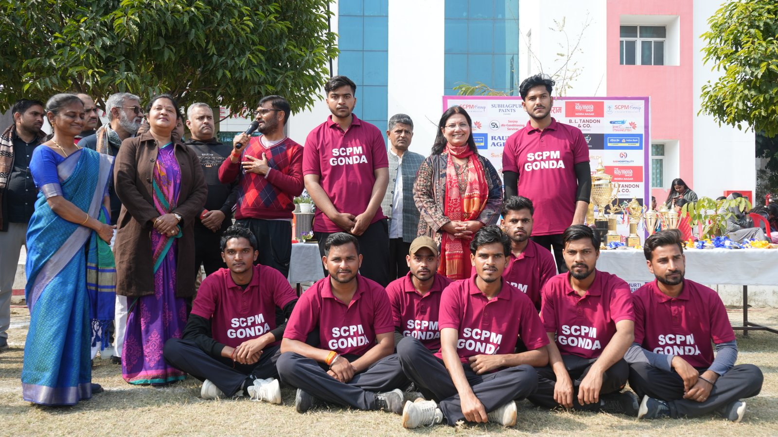 SCPM SPORTS Photograph