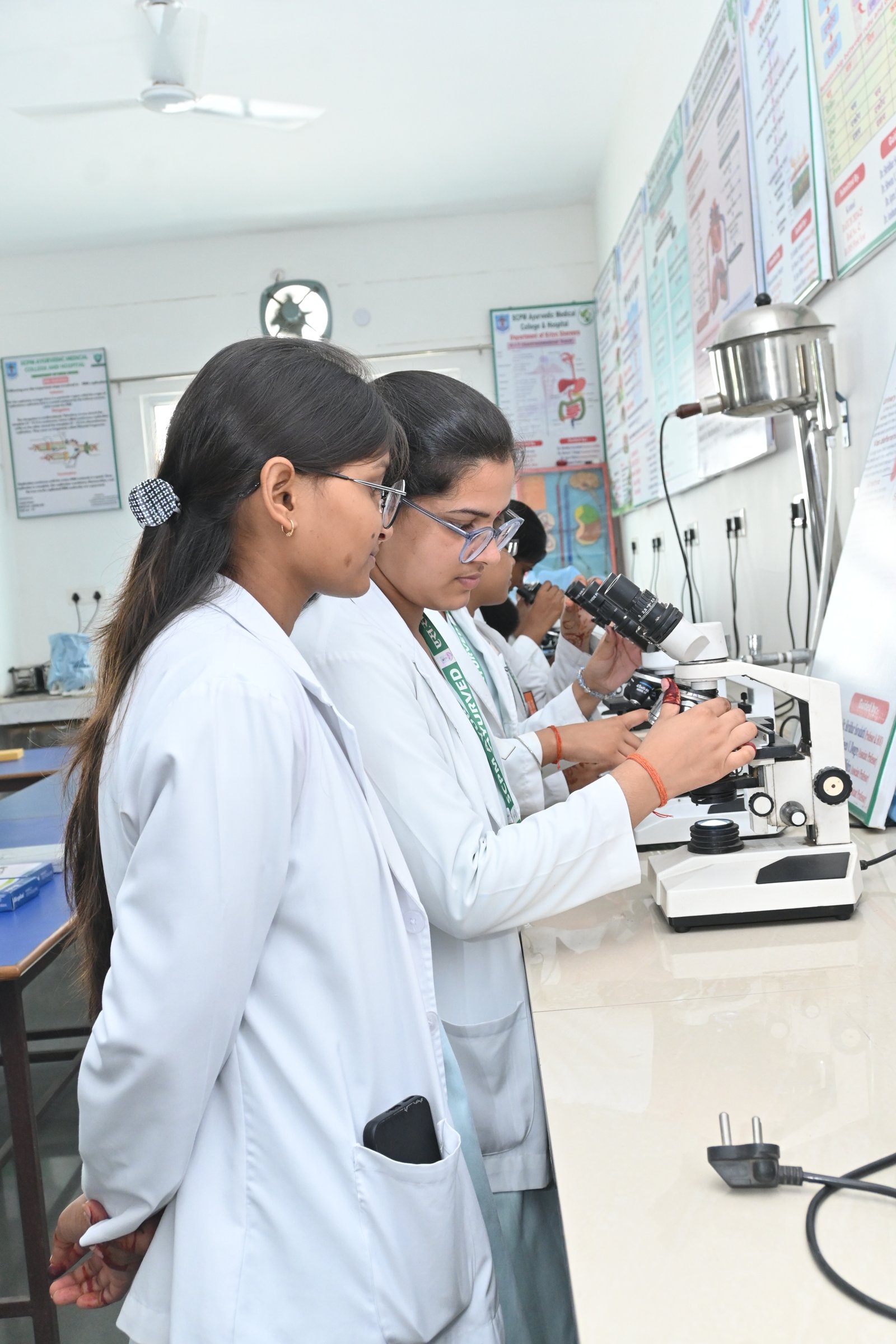 Laboratories - DSC_6305